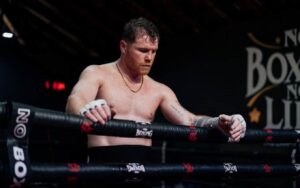 Boxe: Canelo Álvarez vence no ringue e desafia antigo rival