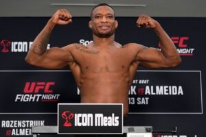 UFC Charlotte: Jailton Malhadinho pesa cerca de 15 kg mais leve que rival