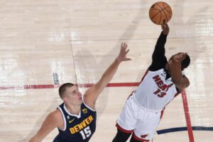 Heat supera problemas e Jokic e faz 1-1 na final da NBA contra Nuggets