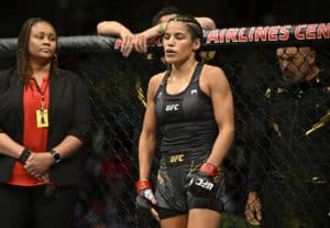 UFC: Julianna Peña se revolta com Amanda Nunes e diz ser a melhor lutadora da história