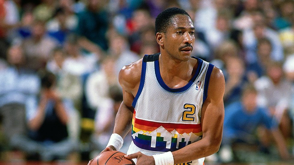 Alex English, Denver Nuggets, NBA. Foto: Reprodução/Twitter/@nuggets