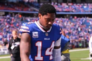 NFL: Stefon Diggs surpreende, larga treino e irrita técnico dos Bills