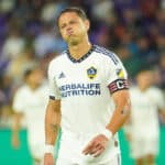 Chicharito recebe notícia tenebrosa que pode acabar com sua carreira