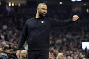 NBA: Rockets roubam três nomes dos Celtics para trabalhar com Udoka