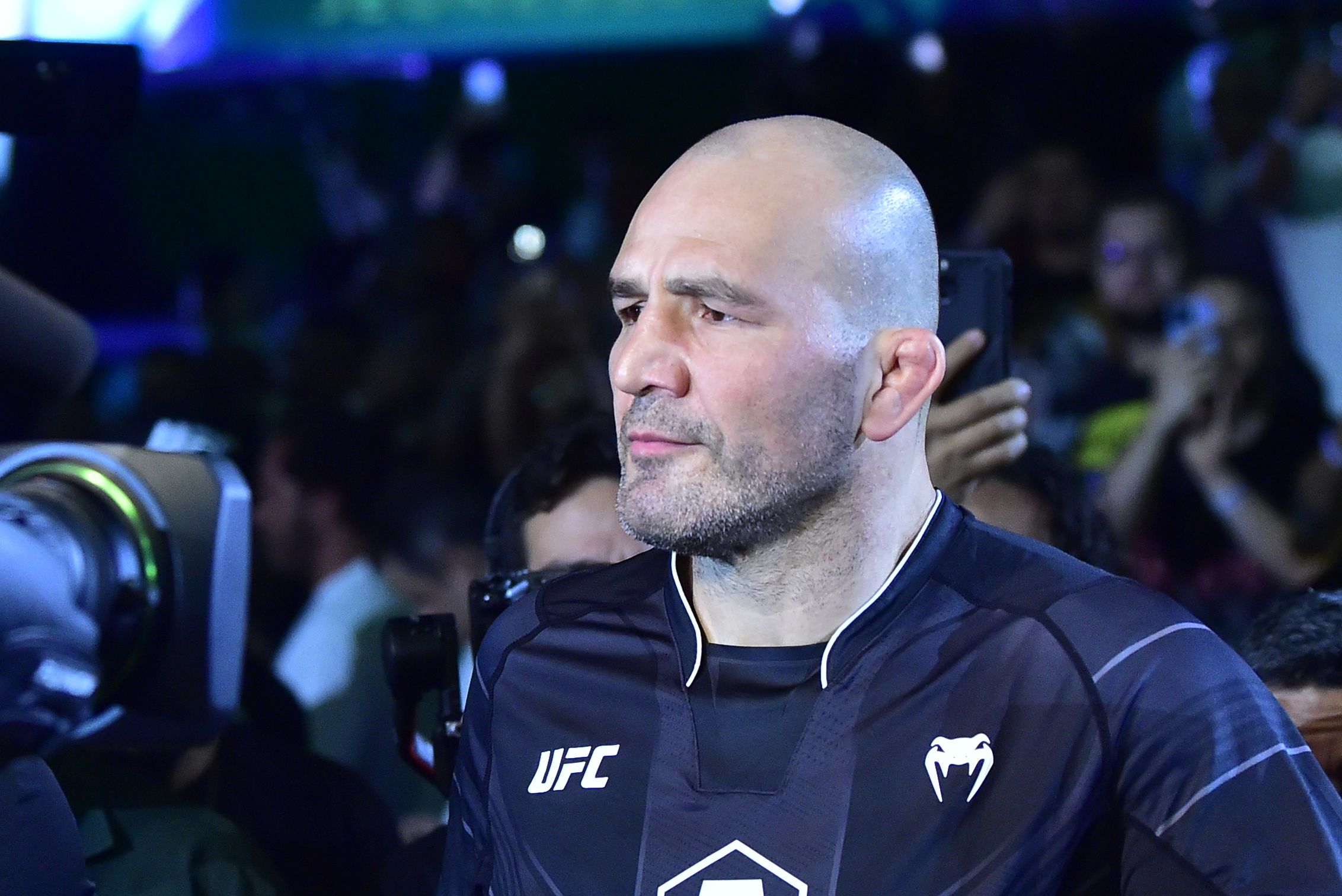 Onde assistir ao vivo e horário da luta de Glover Teixeira – UFC Invitational 4
