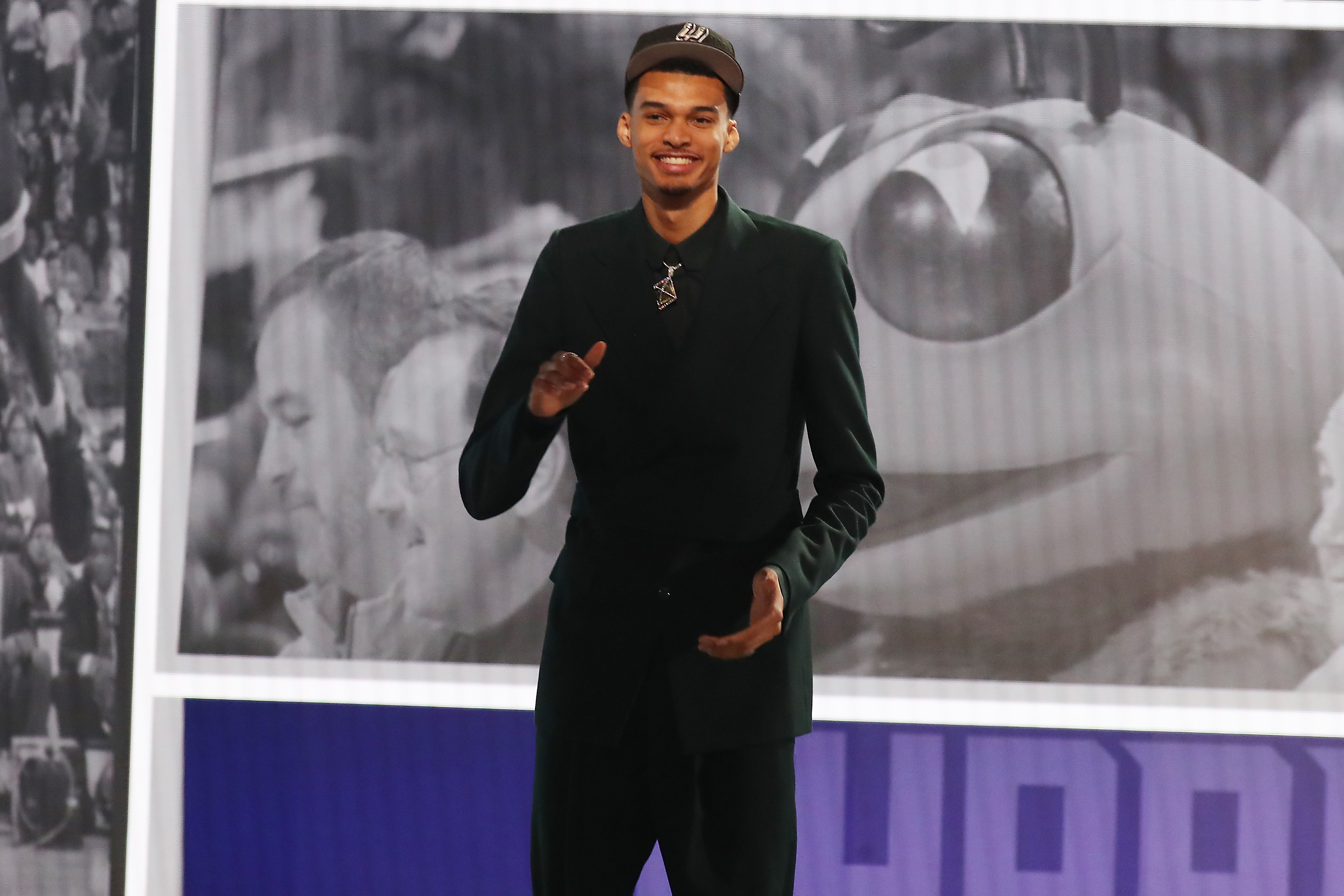 Quanto ganha um novato na NBA? Salário dos jovens vai te surpreender