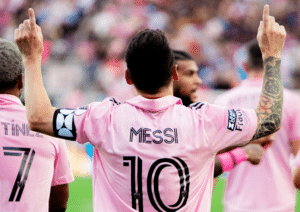 Leagues Cup: em ritmo de treino, Messi faz dois gols em 22 minutos pelo Inter Miami