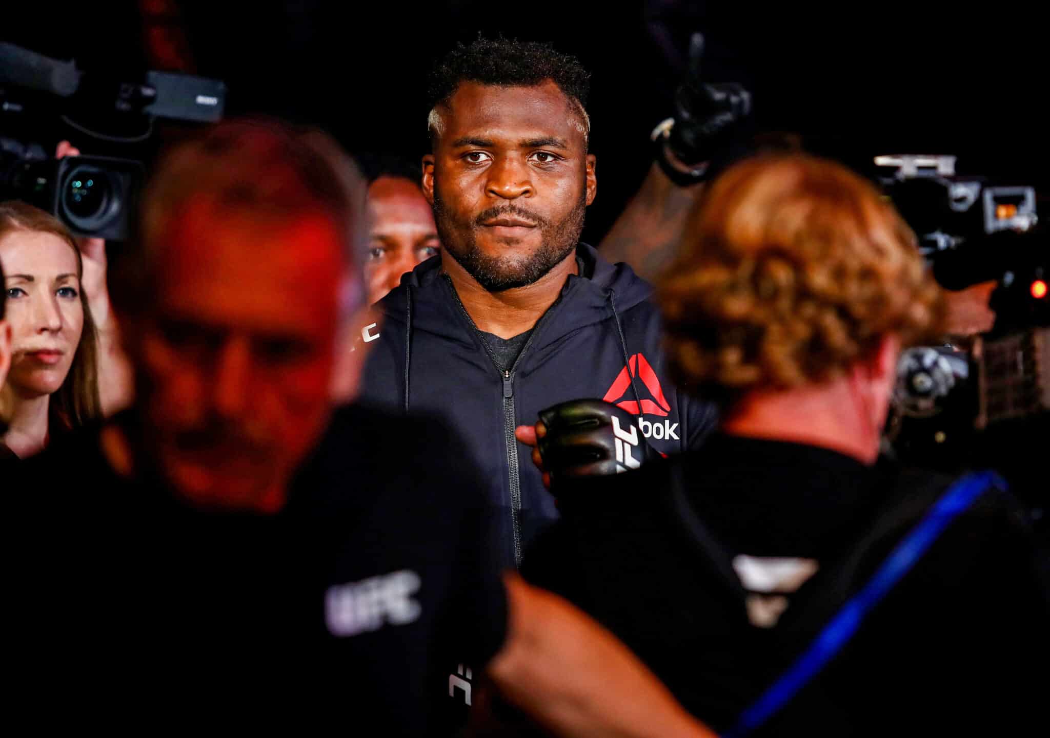 Francis Ngannou dá resposta sobre combate com Tyson Fury