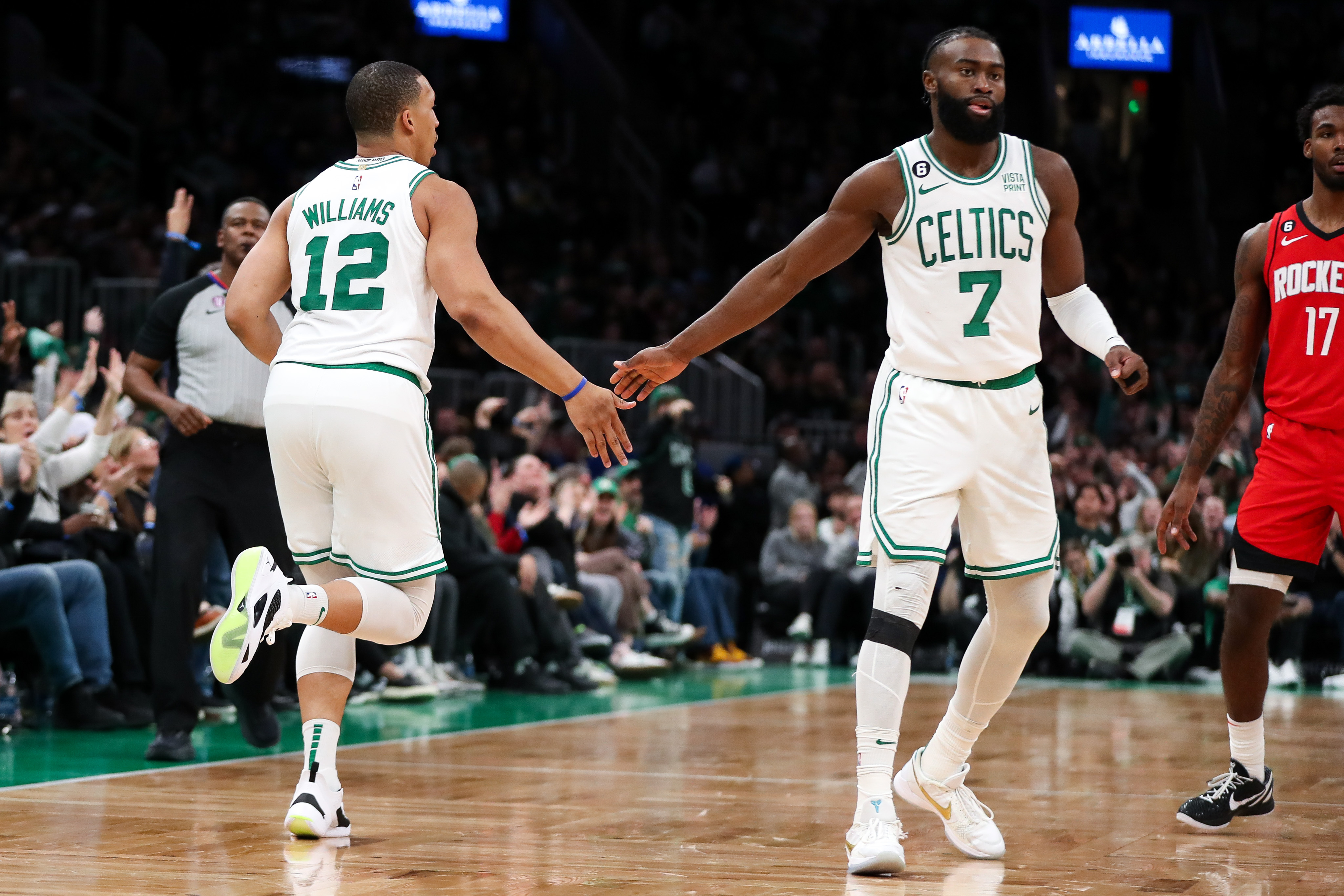 Jaylen Brown é cobrado por companheiros dos Celtics após renovação milionária: ‘Está mudado’