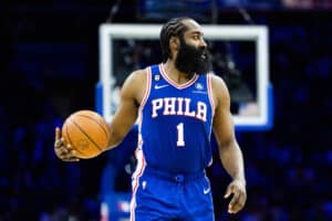 NBA: James Harden surge em jogo dos 76ers em meio à novela por troca