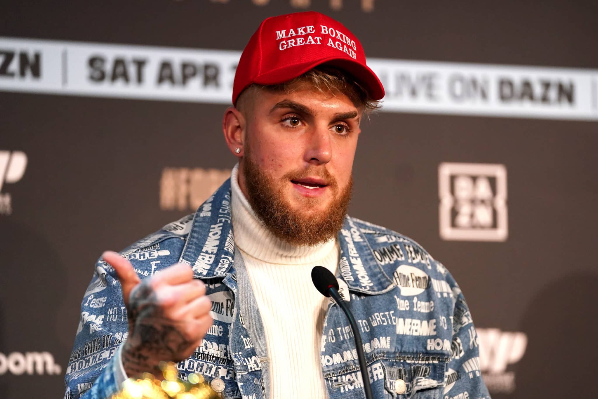 Youtuber Jake Paul oferece fortuna a Nate Diaz por estreia no MMA