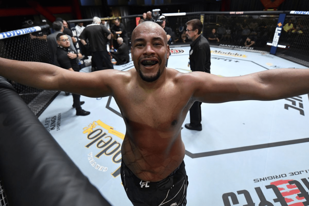 UFC São Paulo: Rodrigo Nascimento enfrenta americano em revanche
