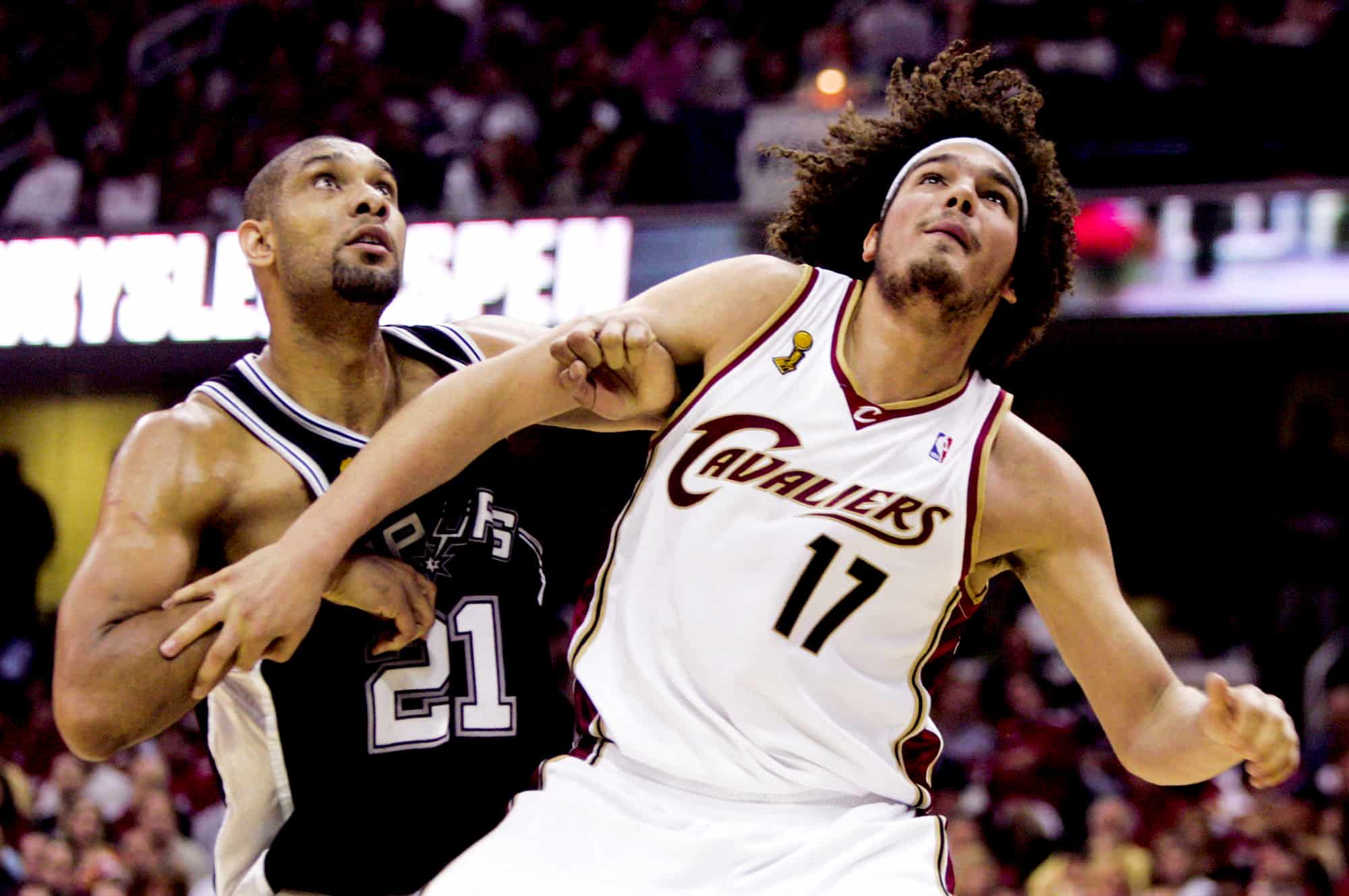 Varejão aponta favoritos ao título da NBA: ‘vem forte outra vez’