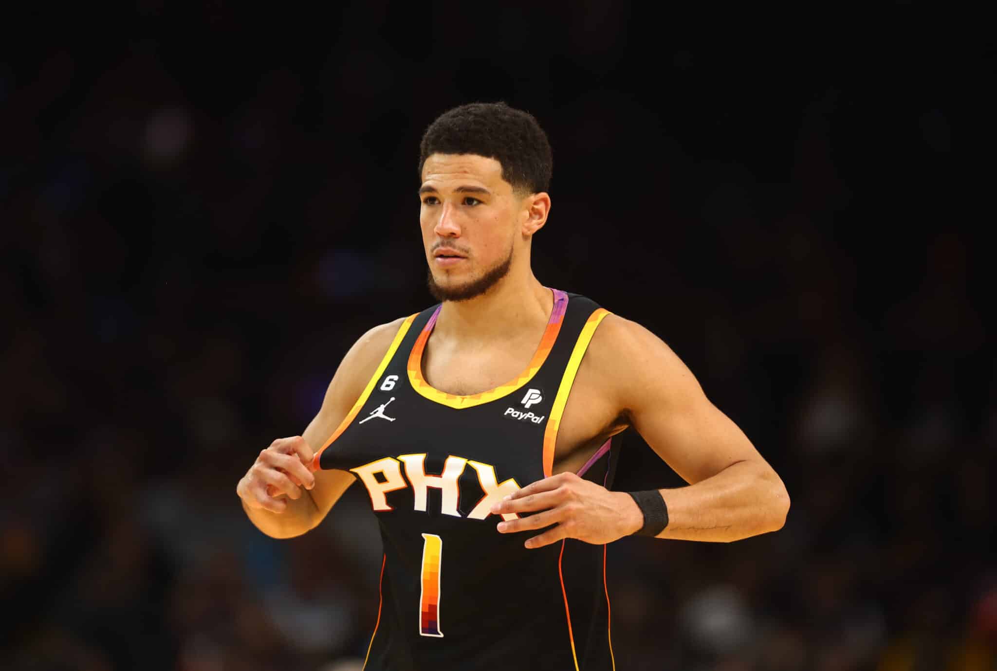 NBA: Phoenix Suns faz manobra ousada por torcedores e compra briga com TV