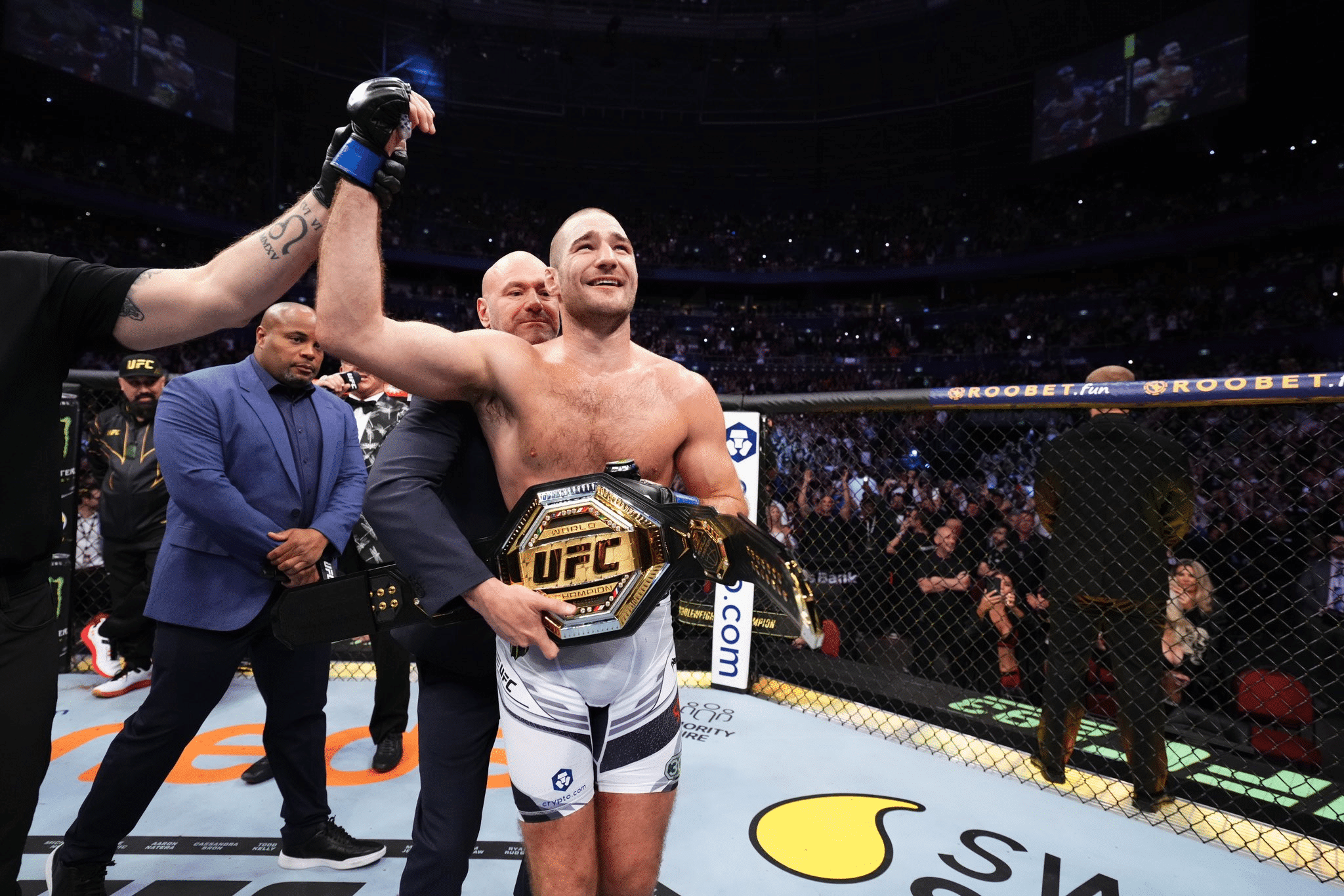 UFC: Lenda revela que expulsou campeão de academia após polêmica