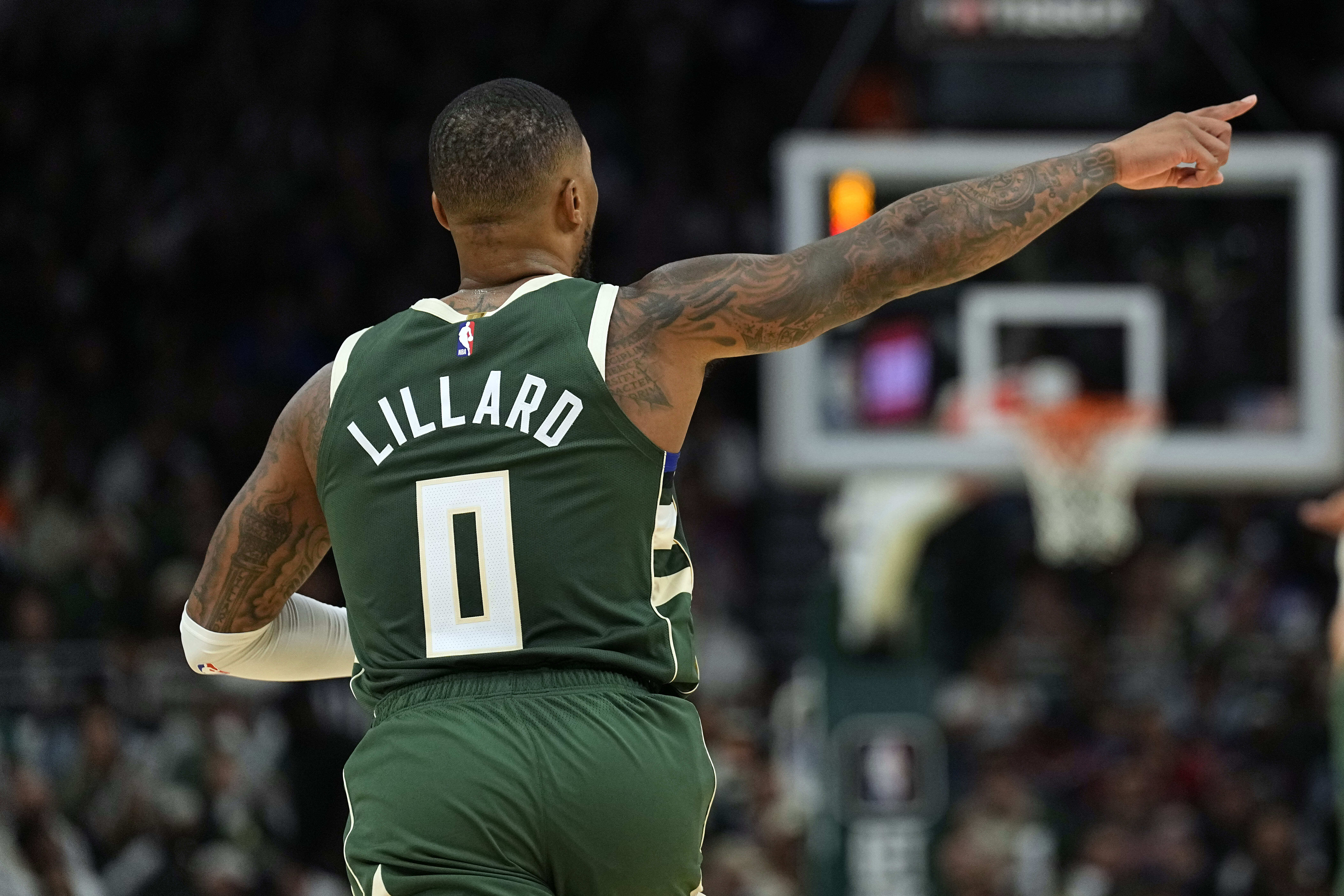 NBA: Damian Lillard vira cestinha da liga em vitória dos Bucks