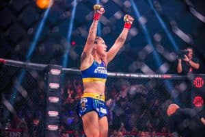 Bellator 300: Cris Cyborg nocauteia Cat Zingano e mantém cinturão