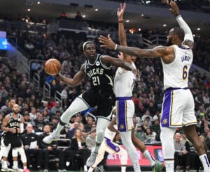 Novo reforço dos Celtics revela passado como torcedor dos Lakers: ‘família está chateada’