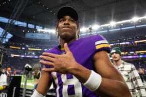 NFL: Justin Jefferson desfalca Vikings em pelo menos 4 jogos por lesão