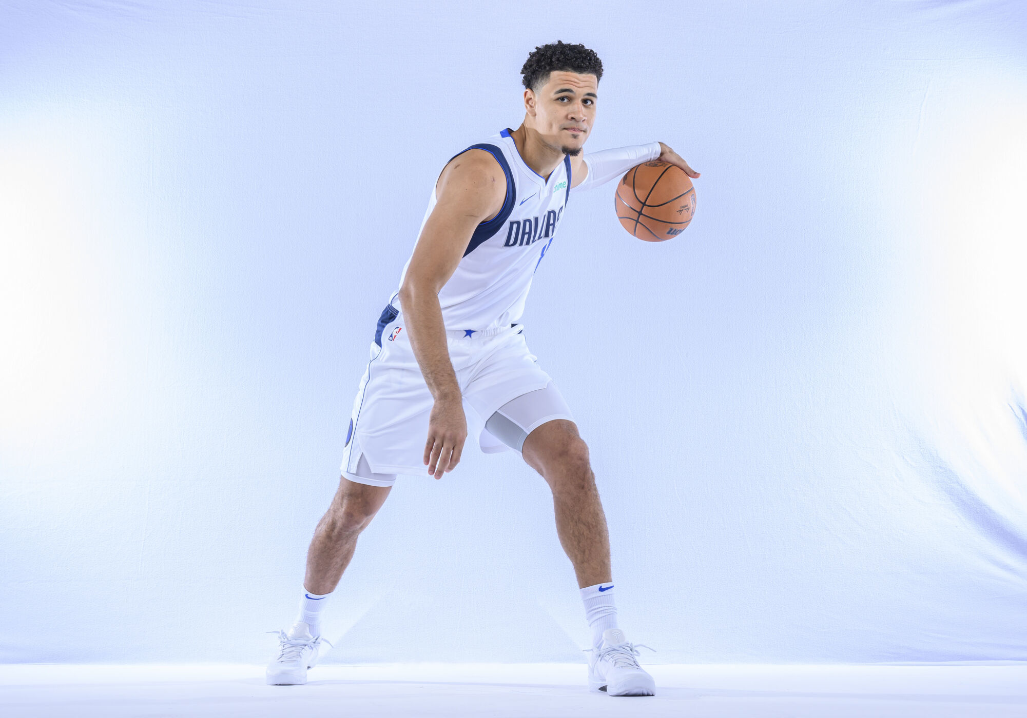 NBA: Josh Green aceita oferta e renova com o Dallas Mavericks