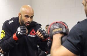 UFC 294: Warlley Alves retorna ao peso médio e enfrenta russo