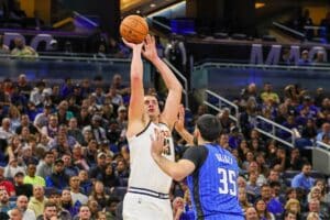 NBA: Jokic chega ao sexto triplo-duplo na temporada pelo Denver Nuggets