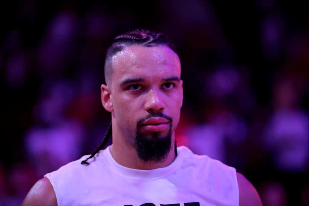 NBA: ‘Rival’ de LeBron, Dillon Brooks, revela estratégia para vencer os Lakers