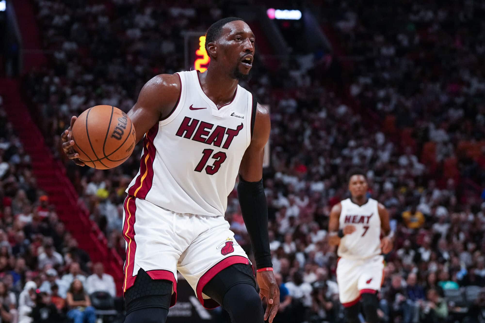 Chicago Bulls x Miami Heat – Onde assistir, horário, e quintetos – NBA – 20/11/2023