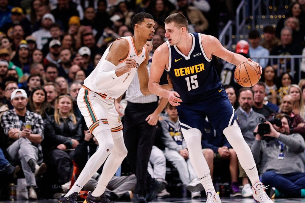 Nikola Jokic se impressiona com Wembanyama na NBA: ‘Ele não tem medo’