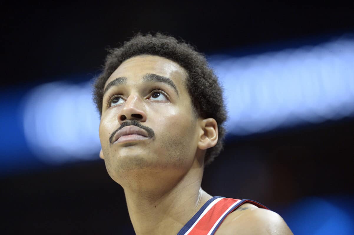 Com atuação irreconhecível de Poole, Knicks superam Wizards na NBA