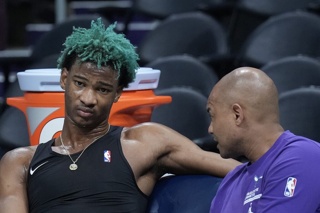 NBA: polêmico, Kai Jones explica saída conturbada dos Hornets