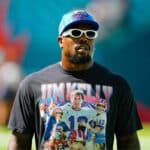 NFL: Acusado de agredir mulher grávida, Von Miller se entrega à polícia