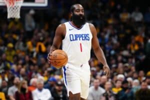 James Harden elogia postura de Westbrook após vitória na NBA