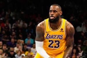 EXCLUSIVO: LeBron James quebra novo recorde… mas fora da NBA!