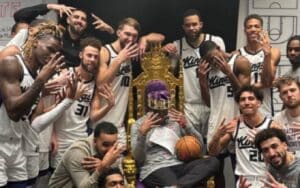 Você conhece o rei dos Kings? Jogadores comemoram 400ª vitória de Mike Brown