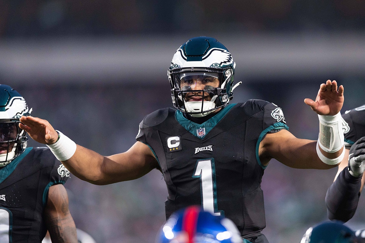 NFL: ‘Jogada do ano’ dá recorde para Jalen Hurts, dos Eagles