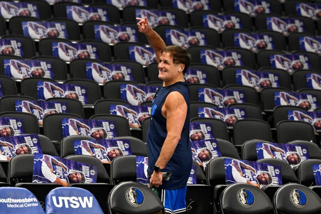 Conselho da NBA aprova venda do Dallas Mavericks