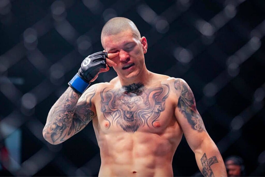 UFC Austin: Brasileiro sofre virada incrível e é finalizado