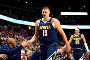 NBA: Nikola Jokic dá show e Denver Nuggets batem Indiana Pacers