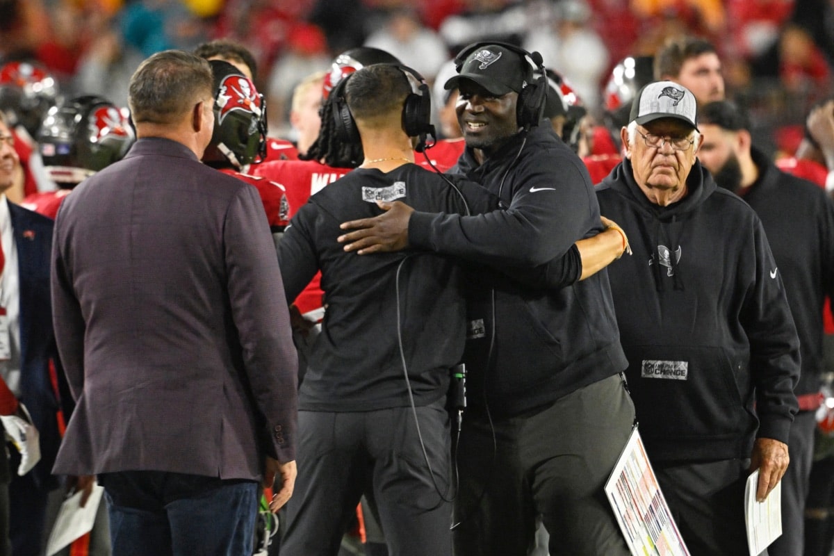 NFL: Buccaneers entrevistam coordernadores para temporada 2024-25