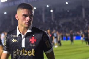Clube da MLS tenta a contratação de Gabriel Pec, do Vasco