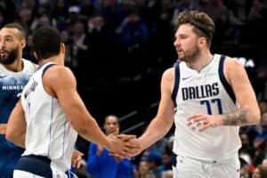 Doncic e Irving desarmam melhor defesa da NBA, e Mavs batem Wolves