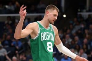 Porzingis dá o braço a torcer após derrota para OKC: ‘Melhores que enfrentamos’