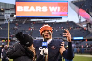 Justin Fields pede sinceridade aos Bears: ‘Apenas me avise’