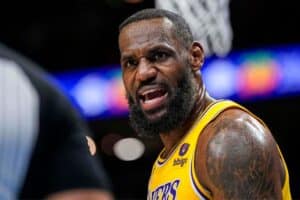 Lebron James ativa modo “sincerão” e dispara sobre situação de Embiid