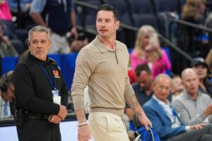 JJ Redick responde críticas de Pat Beverley: ‘câmeras na arena têm olhos melhores do que os seus’