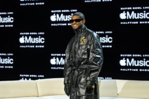 Além de Usher, quais artistas irão cantar no Super Bowl?