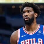 Comentarista da ESPN defende Embiid e detona regra da NBA: ‘Se eu fosse os 76ers…