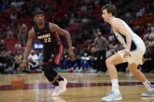 NBA: Jimmy Butler brilha em clássico entre Miami Heat e Orlando Magic