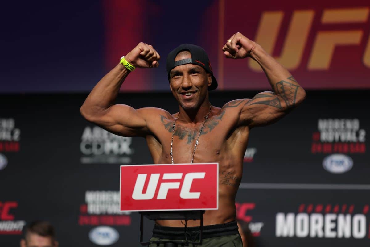 UFC México: Raoni Barcelos brilha e salva noite de brasileiros